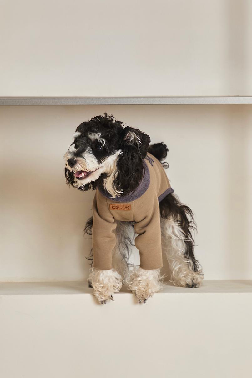 Removable Heritage Fleece Four-Leg Suit